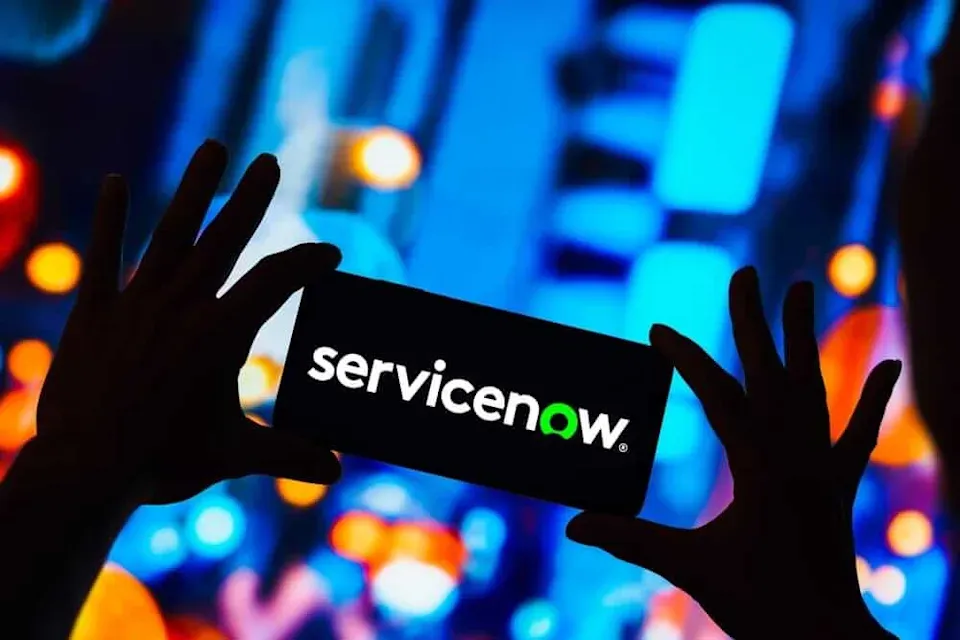 servicenow stock