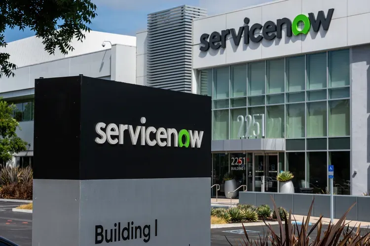 ServiceNow stock forecast 2026